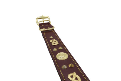 A brown leather Staffy collar showing with the brass buckles and detail on the Staffordshire knots.