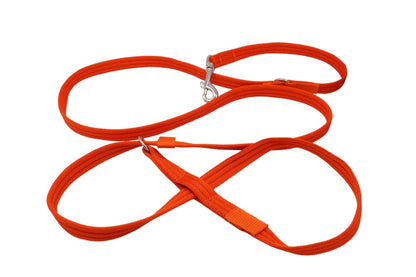 A orange figure of 8 lead with a trigger hook clip handle for multi-purpose clipping and walking. 